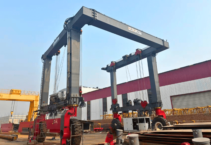 Mobile Boat Hoist