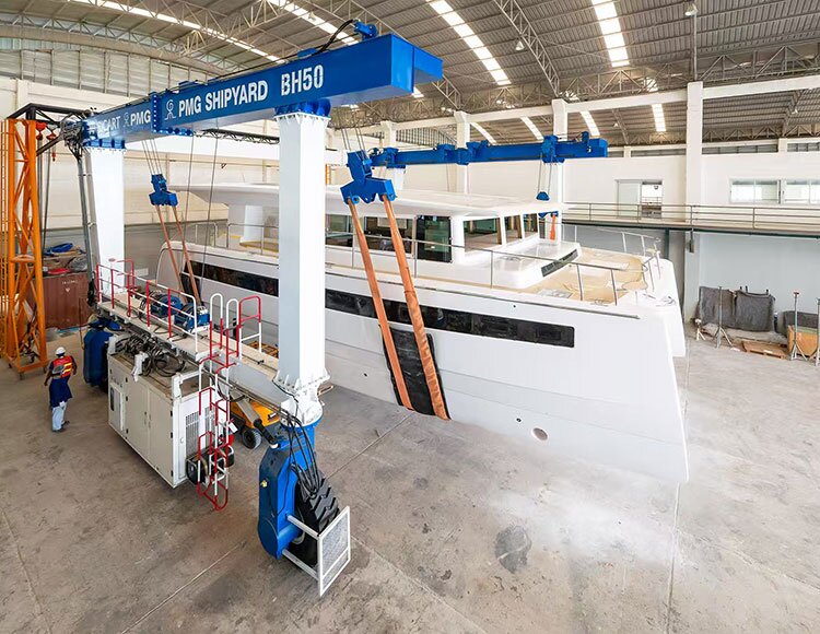 Mobile Boat Hoist -model BH 10~1000ton